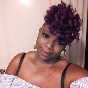 Meet your Posher, Distiny